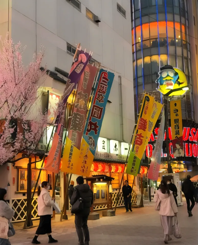 浅草演芸ホールにてトリ